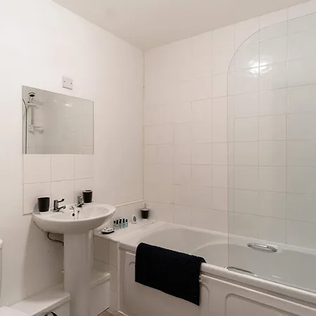 Appartement Lovely 2 Bed Harbourside With Sea Views *