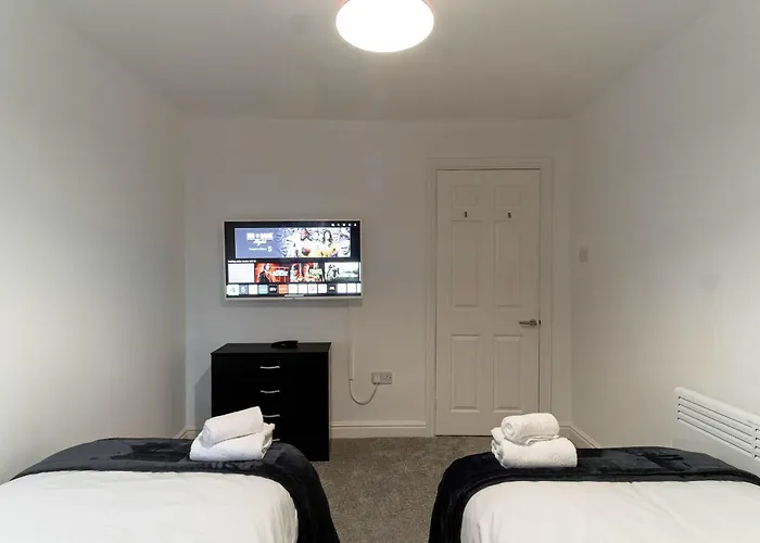 Lovely 2 Bed Harbourside With Sea Views * Whitehaven